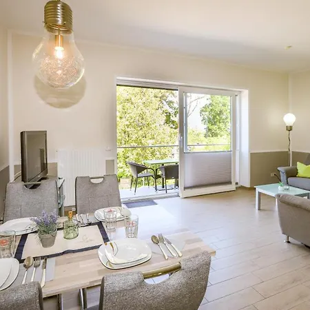 Amselresidenz 3 - Fink * Binz